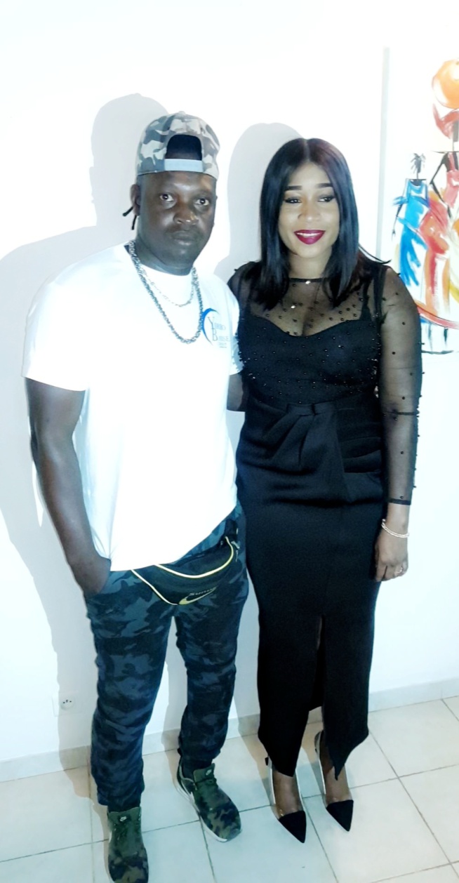 Aida Samb ravit la vedette au journée culturelle des jeunes FARABANTANG de Kafountine. Aida Samb ravit la vedette au journée culturelle des jeunes FARABANTANG de Kafountine.