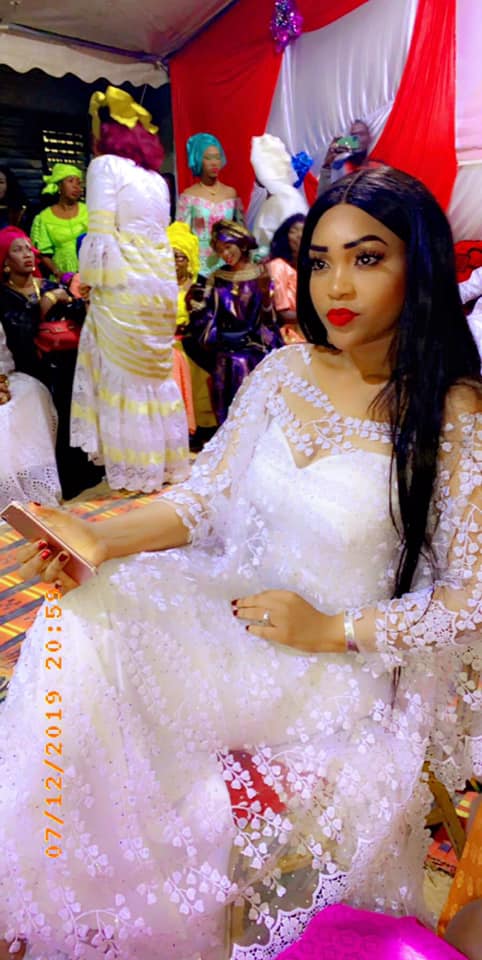 Sagnsé de la semaine: Admirez les dernières Photos de l’ex actrice Astou Mbaye, fille de feu Ndiagua Mbaye