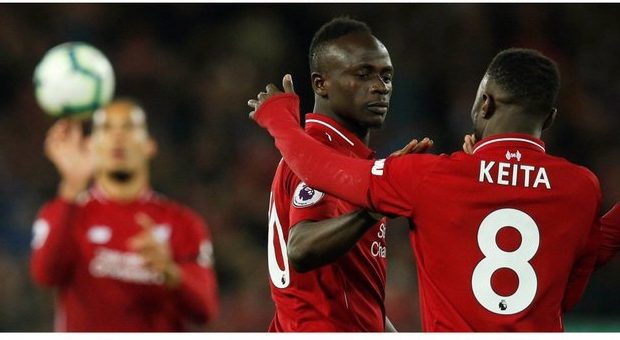 Naby Keïta MARQUE SUR UNE PASSE DÉCISIVE DE Sadio Mané , Regardez le but