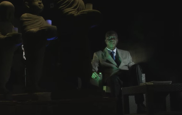 Thione Ballago Seck & Gibson – L’ Artiste (Clip Officiel Version Socé ) Thione Ballago Seck & Gibson – L’ Artiste (Clip Officiel Version Socé )