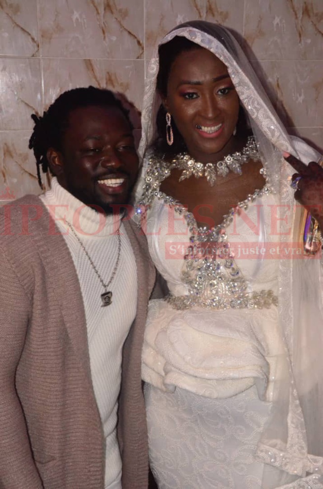 EXCLUSI: Les images du mariage de l'auteur de "NAMONALEN",Pendo Guissé allias Yama ex animatrice de la Sentv.
