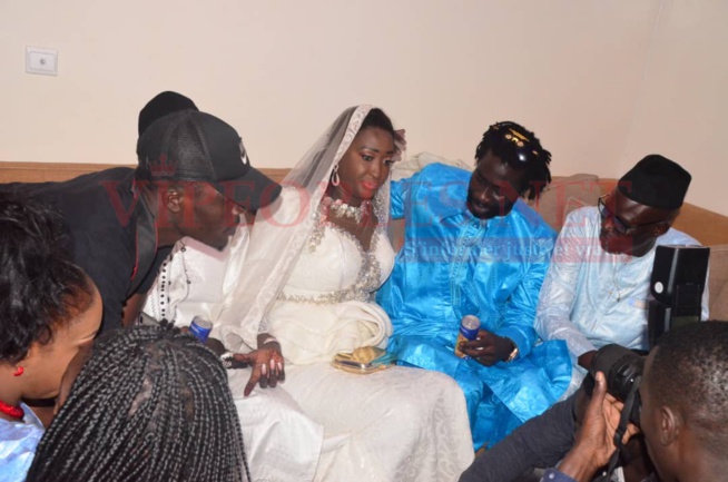 EXCLUSI: Les images du mariage de l'auteur de "NAMONALEN",Pendo Guissé allias Yama ex animatrice de la Sentv.