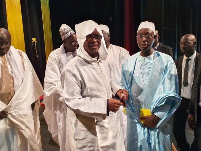 Revivez en images la cérémonie de présentation du livre "Ndaxam BAMBA dajna Fepp" du Général de BAMBA à Sorano Revivez en images la cérémonie de présentation du livre "Ndaxam BAMBA dajna Fepp" du Général de BAMBA à Sorano