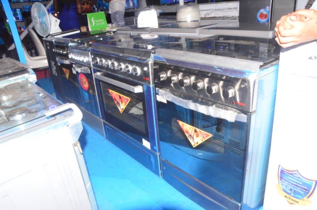 28eme FIDAK:Nouvel arrivage d'électroménagers, accessoires, smart TV, Téléphones portable chez Wakeur Khadim Rassoul Sarry &Fréres 28eme FIDAK:Nouvel arrivage d'électroménagers, accessoires, smart TV, Téléphones portable chez Wakeur Khadim Rassoul Sarry &Fréres