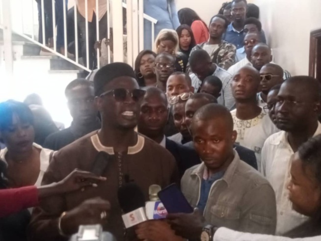 Pour contrecarrer « Noo Lank »: Les « Défenseurs de la République » déposent une demande d’autorisation de marche Pour contrecarrer « Noo Lank »: Les « Défenseurs de la République » déposent une demande d’autorisation de marche