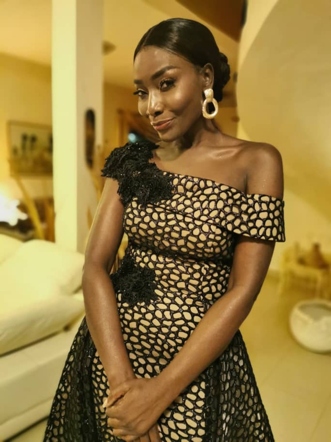 La Diva Coumba Gawlo: La sublime icone de l'élégance La Diva Coumba Gawlo: La sublime icone de l'élégance