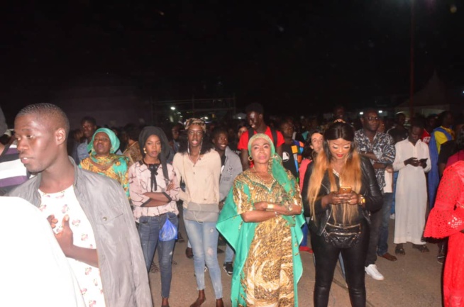 28 eme FIDAK: L'héritage de feu Ndiouga Dieng, Sabel et Pama Dieng enflamment la foire de Dakar. 28 eme FIDAK: L'héritage de feu Ndiouga Dieng, Sabel et Pama Dieng enflamment la foire de Dakar.