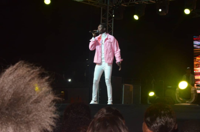 28 eme FIDAK: Vivez l'extraordinaire show du fils de NDiouga Dieng, Momo met le feu à la foire de Dakar