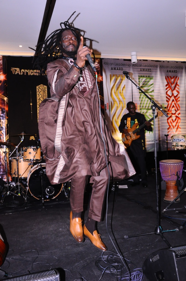 Carlou D : « on utilise mal la musique » Carlou D : « on utilise mal la musique »