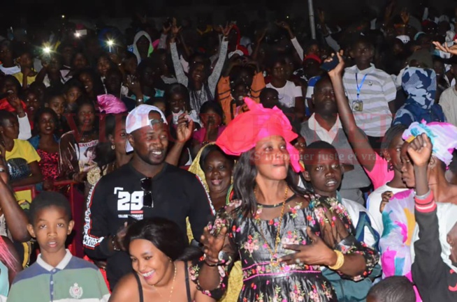 Linguére: La lionne de la musique une TITI dynamique démontre encore sa force chez les linguerois.