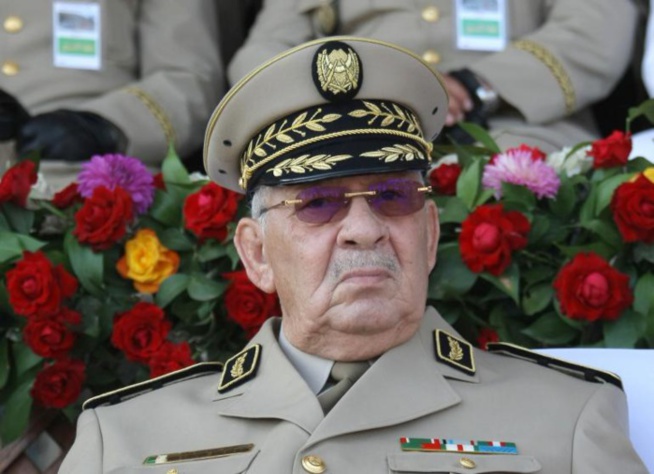 Algérie : le très puissant général Ahmed Gaïd Salah est mort Algérie : le très puissant général Ahmed Gaïd Salah est mort