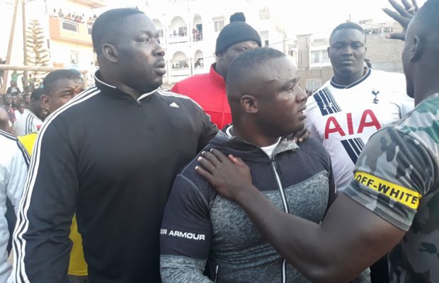 Abdou Guèye, coach écurie Fass, en colère contre Papa Sow : « C’est à cause de lui… » Abdou Guèye, coach écurie Fass, en colère contre Papa Sow : « C’est à cause de lui… »