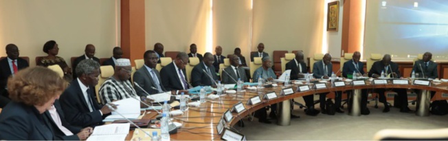 SENEGAL : La BCEAO annonce un «quasi équilibre» de la balance des paiements en 2019 SENEGAL : La BCEAO annonce un «quasi équilibre» de la balance des paiements en 2019