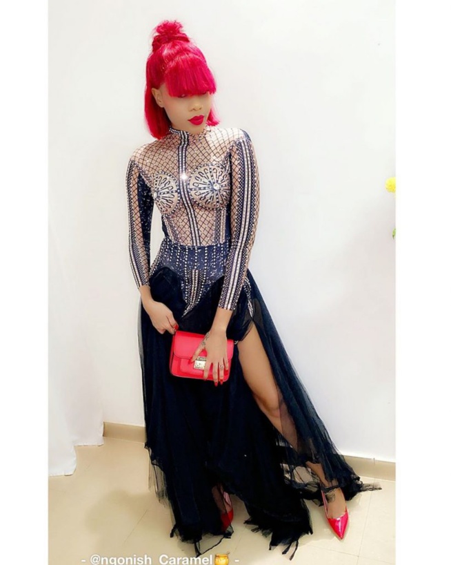 Ngonish Caramel de la serie » Moeurs » n’a pas froid aux yeux et compte bien nous le prouver Ngonish Caramel de la serie » Moeurs » n’a pas froid aux yeux et compte bien nous le prouver