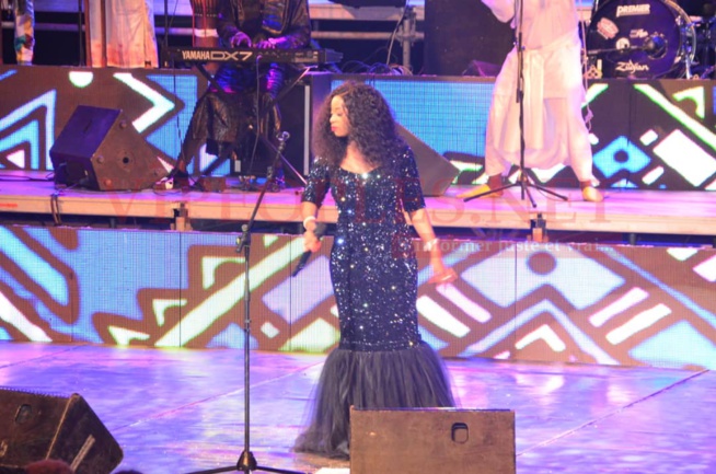 GUICHET FERMÉ: Le spectacle, le show, l'ambiance de retour au grand theatre avec le 10 ans de spectacles de la fille de Ouza