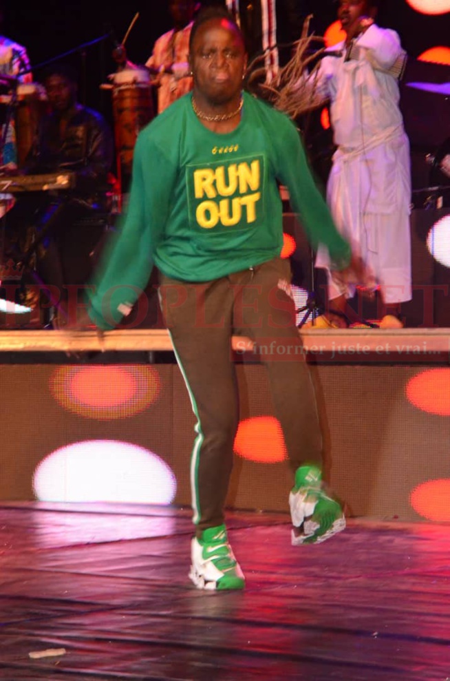 100 IMAGES GRAND THEATRE 10 ANS DE SPECTACLES: Adji Ouza vient de battre le record 2019 du jamais vu regardez