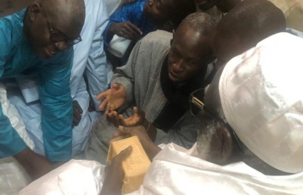 Université Cheikhoul Khadim / Les travailleurs de l’Artp ont rencontré le Khalife Général des Mourides. Université Cheikhoul Khadim / Les travailleurs de l’Artp ont rencontré le Khalife Général des Mourides.