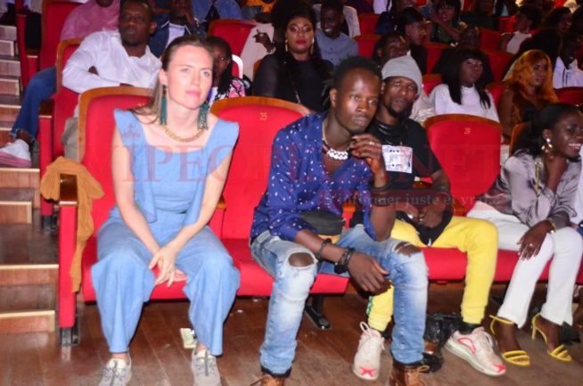 15 ANS: Carlou D met tout le monde d’accord avec une entrée époustouflante au Grand Théâtre. Regardez
