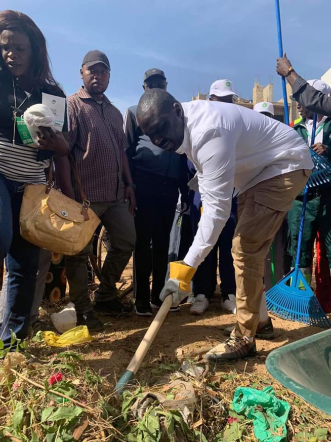 Sénégal Zéro déchet: Le travail du Ministre Abdou Karim Fofana salué par des apéristes de Grand-Yoff