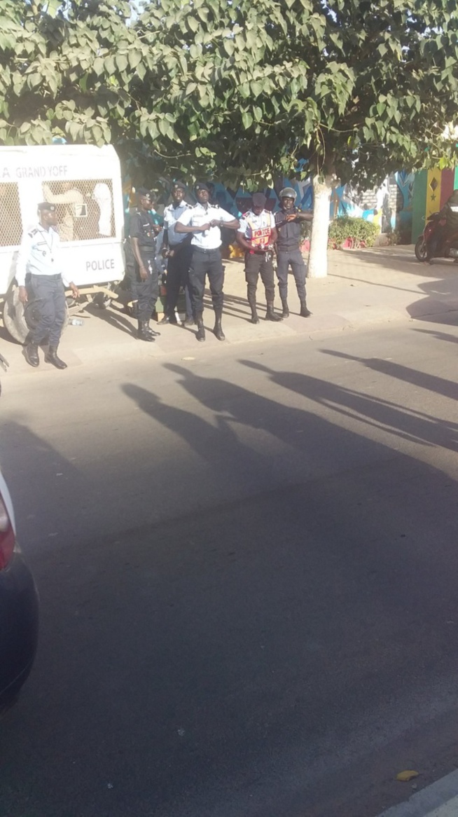 Urgent: Babacar Diop encore arrêté... devant la prison du Camp pénal Urgent: Babacar Diop encore arrêté... devant la prison du Camp pénal