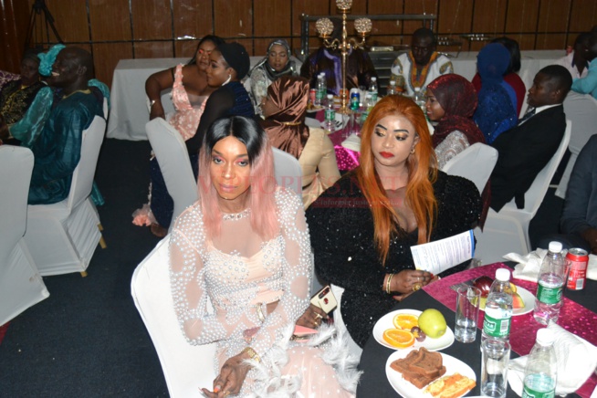 FIN D'ANNÉE: Regardez comment Viviane Chidid a séduit l'amicale des femmes de la diaspora Gambienne au Pench Mi Hall FIN D'ANNÉE: Regardez comment Viviane Chidid a séduit l'amicale des femmes de la diaspora Gambienne au Pench Mi Hall