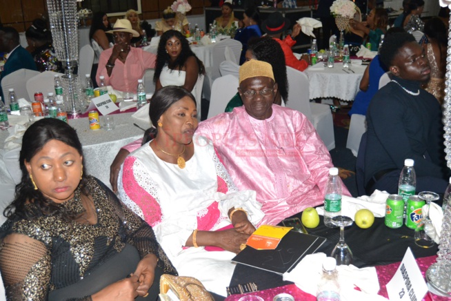 FIN D'ANNÉE: Regardez comment Viviane Chidid a séduit l'amicale des femmes de la diaspora Gambienne au Pench Mi Hall FIN D'ANNÉE: Regardez comment Viviane Chidid a séduit l'amicale des femmes de la diaspora Gambienne au Pench Mi Hall