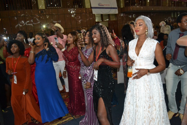 Les images de la soirée de gala de Viviane Chidid hot et sexy avec l'amicale des femmes de la diaspora Gambienne.