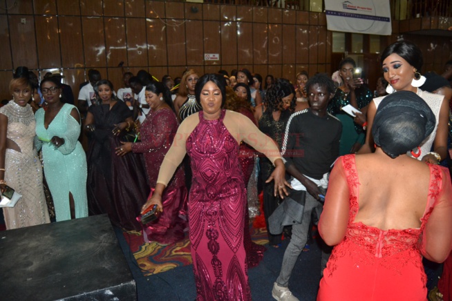 Les images de la soirée de gala de Viviane Chidid hot et sexy avec l'amicale des femmes de la diaspora Gambienne.