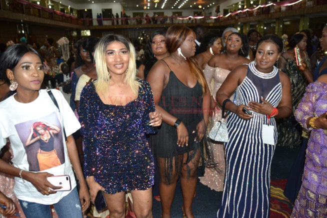 Les images de la soirée de gala de Viviane Chidid hot et sexy avec l'amicale des femmes de la diaspora Gambienne.