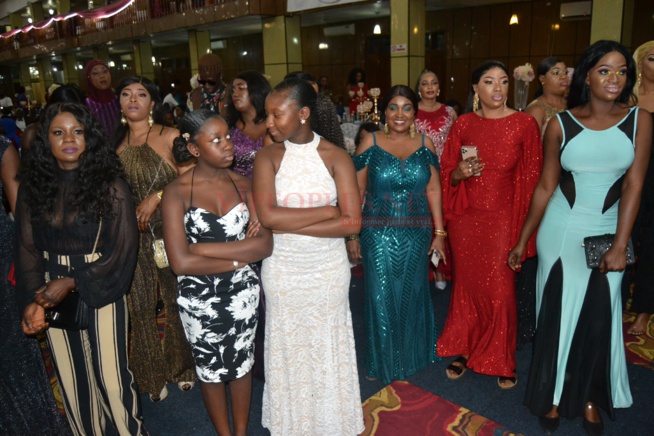 Les images de la soirée de gala de Viviane Chidid hot et sexy avec l'amicale des femmes de la diaspora Gambienne.