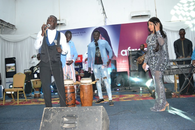 Les images de la soirée de gala de Viviane Chidid hot et sexy avec l'amicale des femmes de la diaspora Gambienne. Les images de la soirée de gala de Viviane Chidid hot et sexy avec l'amicale des femmes de la diaspora Gambienne.