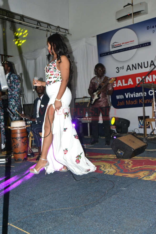 195 IMAGES: Comment les Gambiens ont accueillis Viviane Chidid dans sa tenue ultra sexy by Colé Faye Cobra Beauty Hair Shop 195 IMAGES: Comment les Gambiens ont accueillis Viviane Chidid dans sa tenue ultra sexy by Colé Faye Cobra Beauty Hair Shop