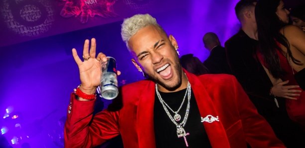 Neymar fait la fête, Paris s’inquiète Neymar fait la fête, Paris s’inquiète