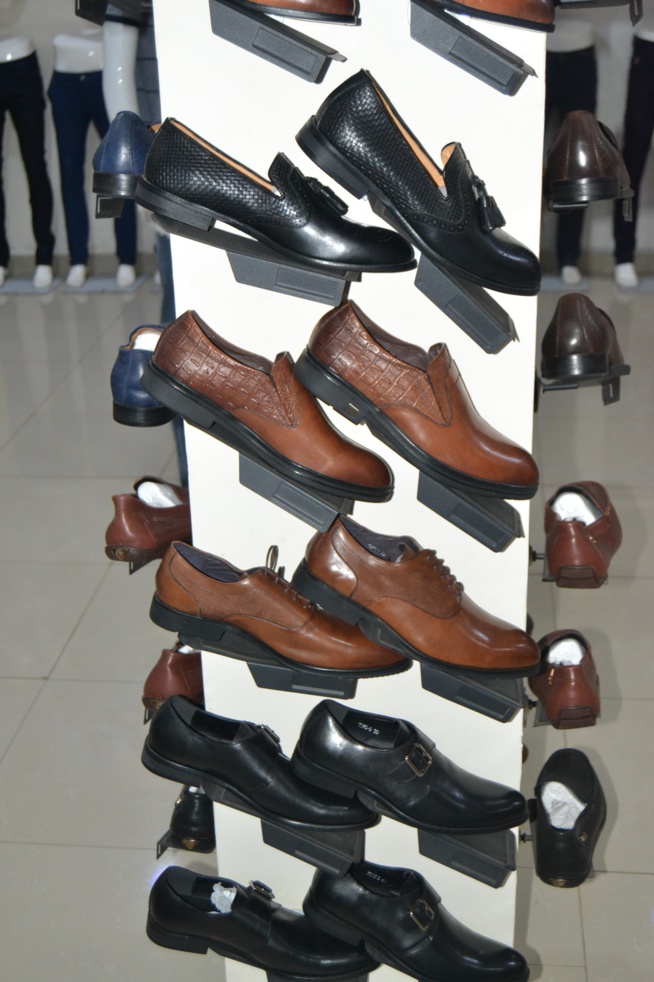 COLLECTION NEW YEAR: WELCOME TO VIP SHOP AVENUE KAIRABA GAMBIA BY CHEIKH DIOUF. TÉL +2207467534/+2207277600