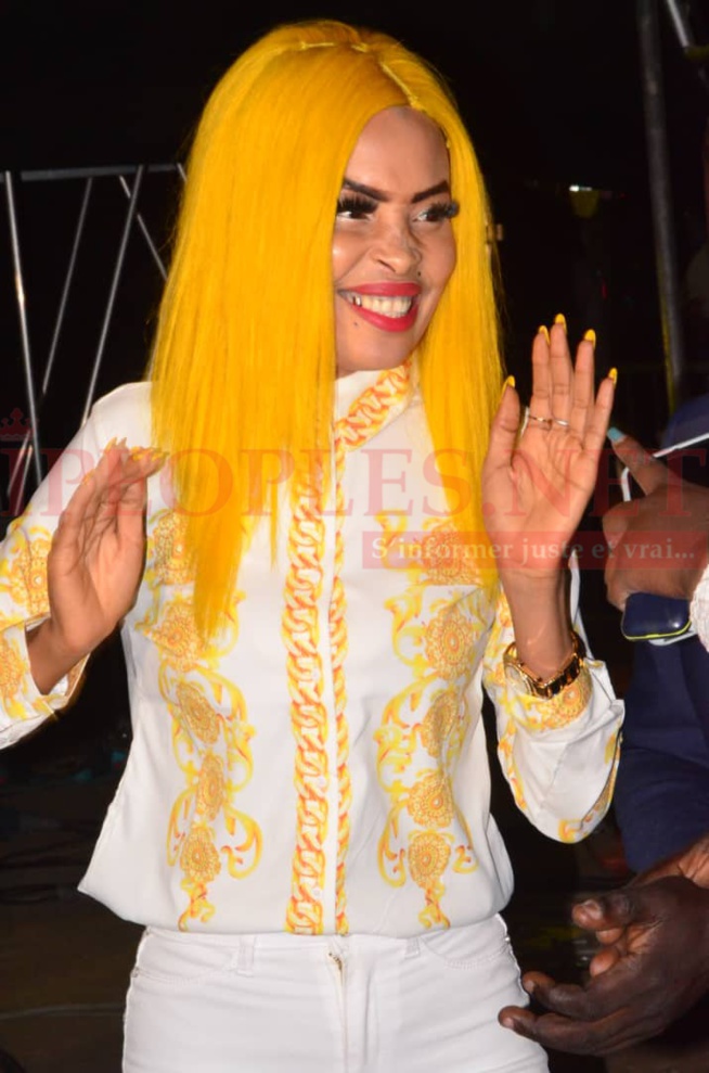 Grand Bal de YOUSSOU NDOUR : Les plus belles filles de DAKAR étaient au rendez-vous. Regardez. Grand Bal de YOUSSOU NDOUR : Les plus belles filles de DAKAR étaient au rendez-vous. Regardez.