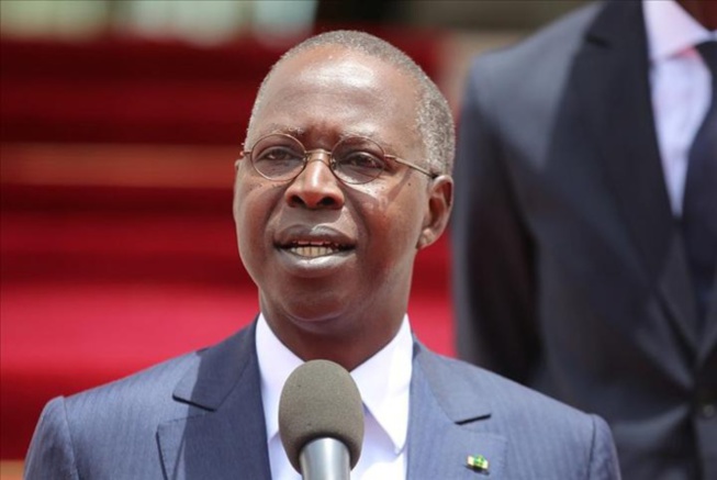 MOUHAMMAD DIONNE, L'EMBONPOINT DE LA TAILLE MOUHAMMAD DIONNE, L'EMBONPOINT DE LA TAILLE