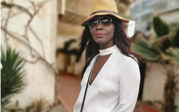 Coumba Gawlo dévoile son nouveau style et fait sensation Coumba Gawlo dévoile son nouveau style et fait sensation