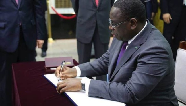 Universités: Macky Sall va signer de nouveaux décrets de nomination au grade de professeur titulaire Universités: Macky Sall va signer de nouveaux décrets de nomination au grade de professeur titulaire