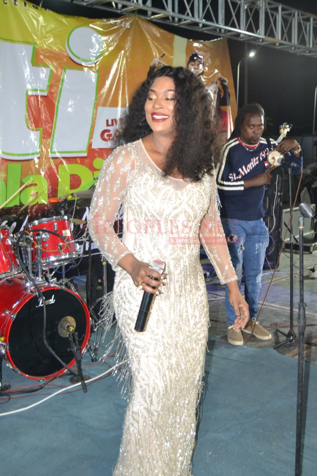 Titi « la lionne » dévoile son nouveau look classique