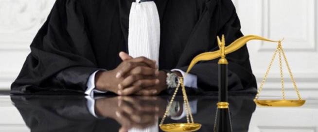 Parfum de scandale à Vélingara: Mariama Baldé, les gendarmes, le président du Tribunal et les 600 mille francs Cfa Parfum de scandale à Vélingara: Mariama Baldé, les gendarmes, le président du Tribunal et les 600 mille francs Cfa