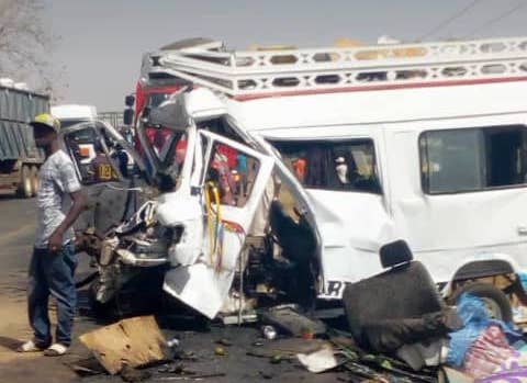 Kaolack: 25 blessés dont 8 graves dans un accident survenu à Keur Alpha Kaolack: 25 blessés dont 8 graves dans un accident survenu à Keur Alpha