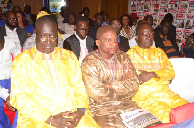 L'intégralité des images de la 11eme anniversaire de Rewmi quotidien du Pdt Mbagnick Diop qui désigne Me Moussa Sarr Homme de l'année.