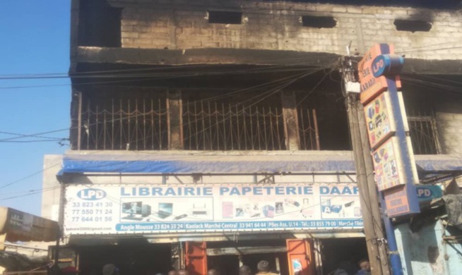 Incendie à la Librairie "Daaradji" de Colobane: les dégâts estimés à plus de 100 millions FCfa Incendie à la Librairie "Daaradji" de Colobane: les dégâts estimés à plus de 100 millions FCfa