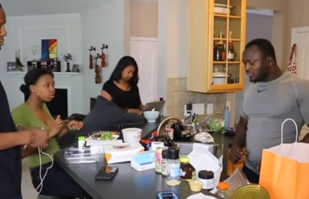 Luc Nicolaï à son staff : ‘’Ne parlez plus du combat Modou Lô-Ama Baldé’’ Modou Lô a fait cap sur les Etats-Unis Luc Nicolaï à son staff : ‘’Ne parlez plus du combat Modou Lô-Ama Baldé’’ Modou Lô a fait cap sur les Etats-Unis