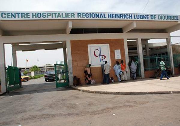 Hôpital Enrich Lubké de Diourbel: Le personnel contre le mode de paiement des primes, observe un arrêt de travail Hôpital Enrich Lubké de Diourbel: Le personnel contre le mode de paiement des primes, observe un arrêt de travail