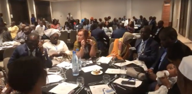 Déjeuner-débat organisé par L’UPIC en collaboration avec le Ministre du développement de l'industrie Déjeuner-débat organisé par L’UPIC en collaboration avec le Ministre du développement de l'industrie