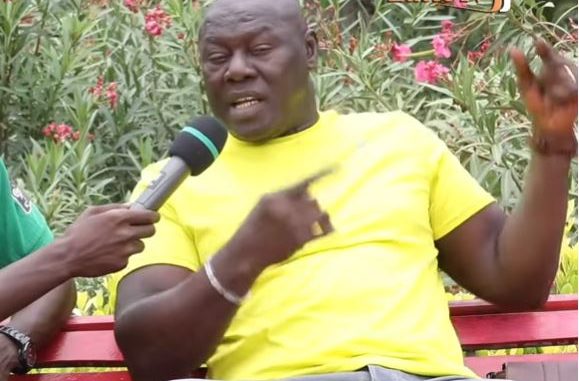 Sortie musclée de Tapha Gueye sur Papa Sow: « son amitié avec Modou Lo est la base de l’exclusion… » Sortie musclée de Tapha Gueye sur Papa Sow: « son amitié avec Modou Lo est la base de l’exclusion… »