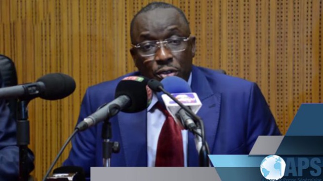 Universités publiques : Le Pr Cheikh Oumar Anne s’engage à régler les problèmes pour l’Uadb et de l’Uasz Universités publiques : Le Pr Cheikh Oumar Anne s’engage à régler les problèmes pour l’Uadb et de l’Uasz