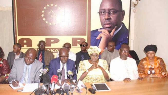 Des secousses menacent la case de Macky Des secousses menacent la case de Macky