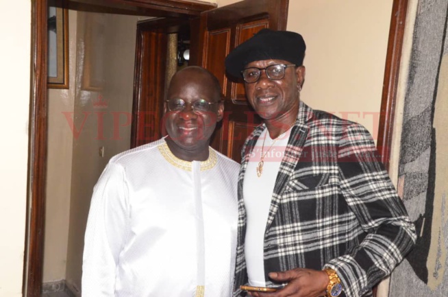 VIDÉO: Ambiance à l'anniversaire du président Mbagnick Diop avec Mamadou Lamine Maiga.